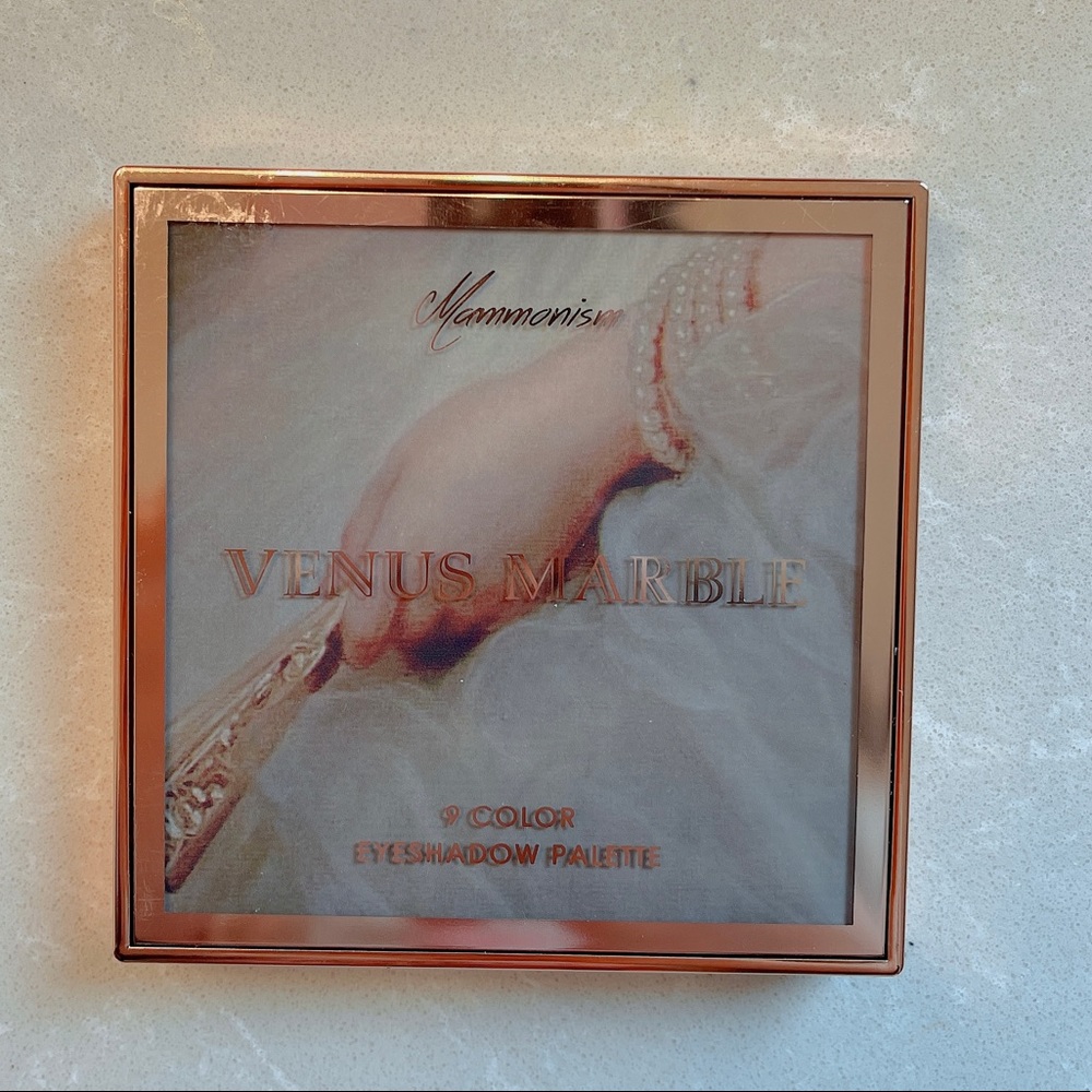 Venus Marble eyeshadow palette